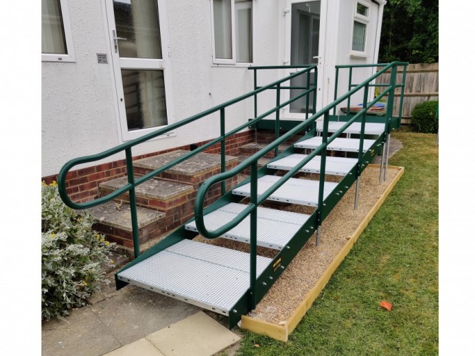 static caravan steps