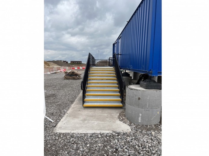 Weigh Cabin Platform & Steps for a site at Birmingham photo