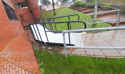 fire exit ramp 