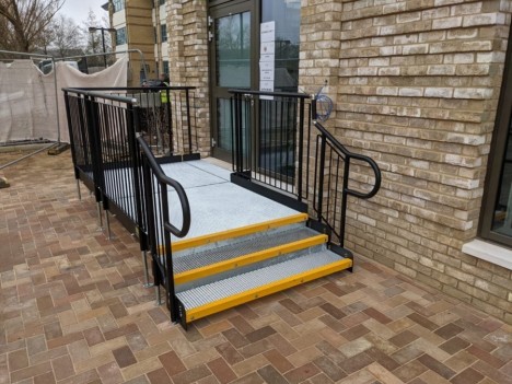 How to design outside steps?